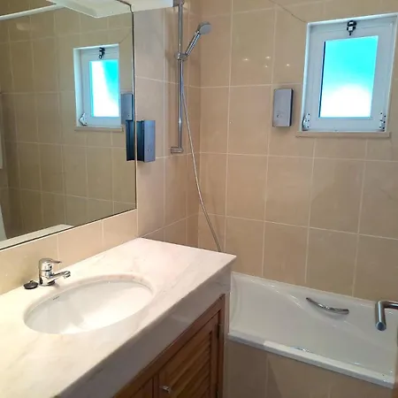 Superior Two Bedroom In Clube Apartamento