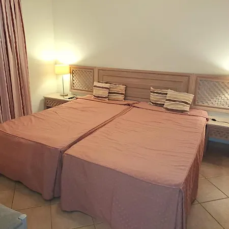Апартаменты Superior Two Bedroom In Clube Албуфейра